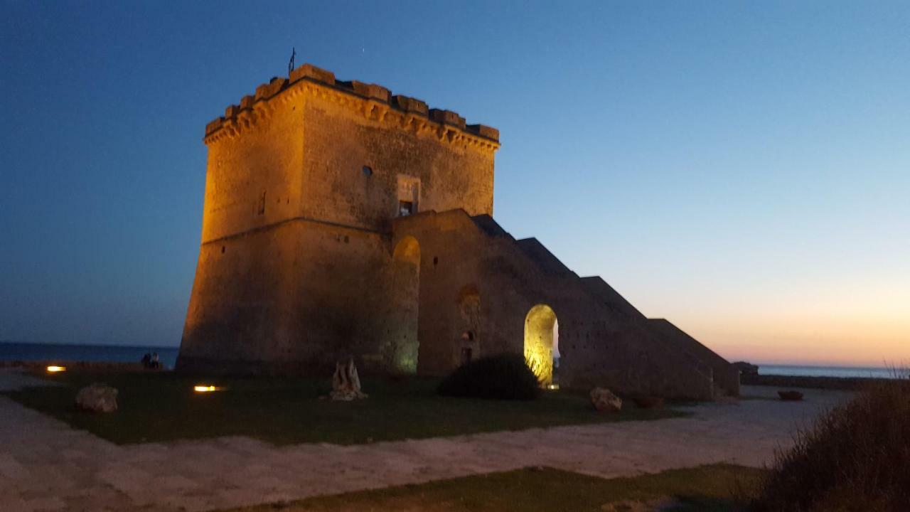 Ferienwohnung Mmera Mare Torre Lapillo Exterior foto