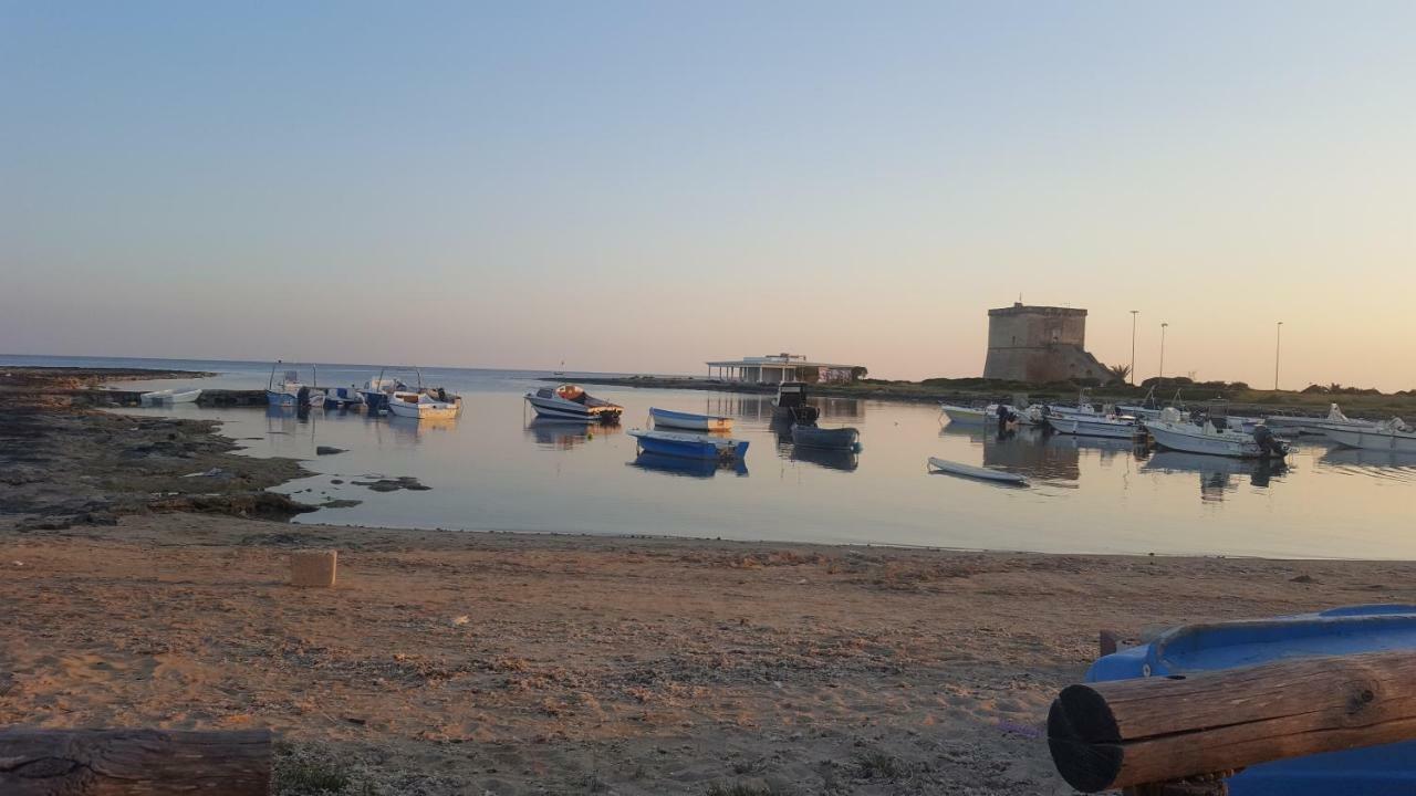 Ferienwohnung Mmera Mare Torre Lapillo Exterior foto